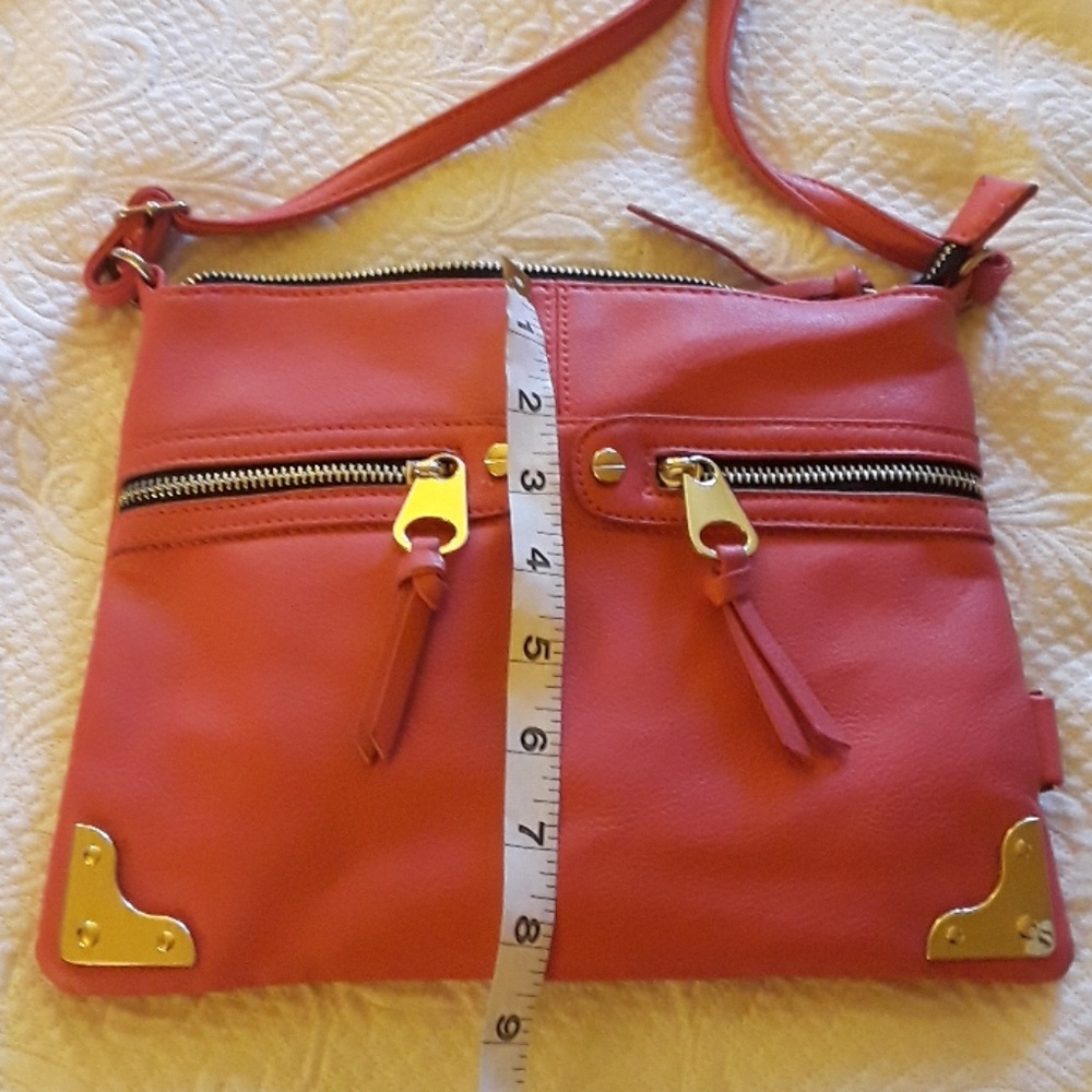 Hot pink crossbody - Picture 7 of 7